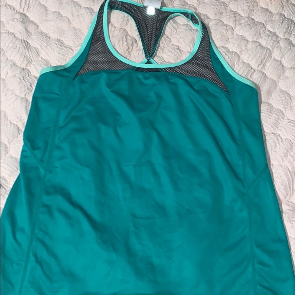 Nike tank